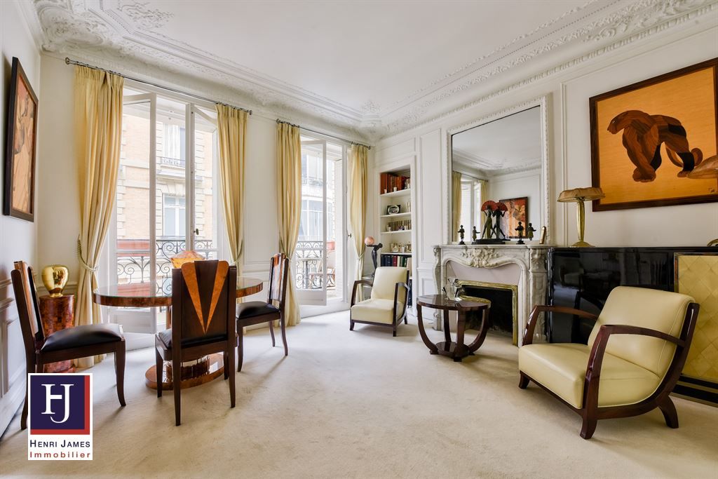 apartment 5 rooms for sale on PARIS (75116)