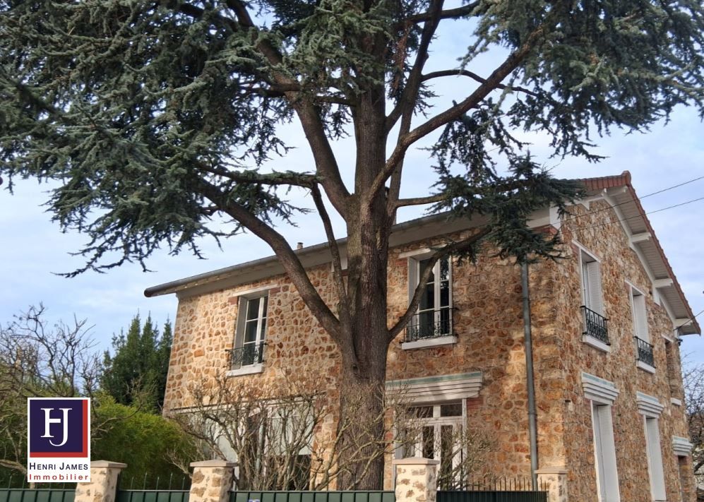 maison 6 pièces en vente sur LE CHESNAY ROCQUENCOURT (78150)