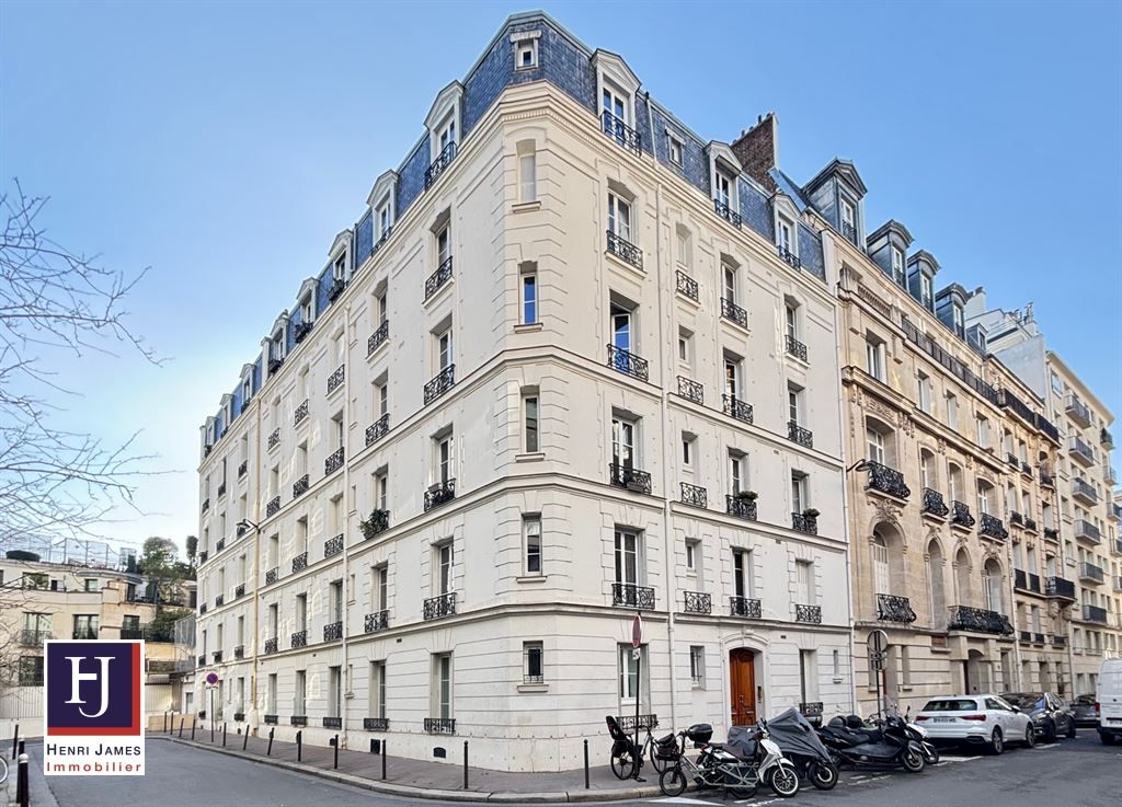 appartement 4 pièces en vente sur PARIS (75007)