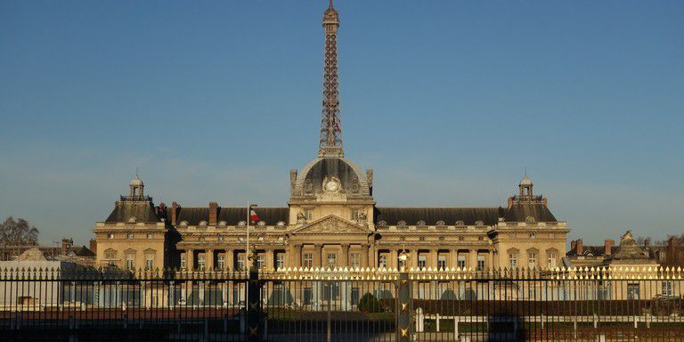 7e- Eiffel / École Militaire